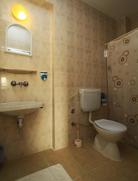 Marigold Hostel *